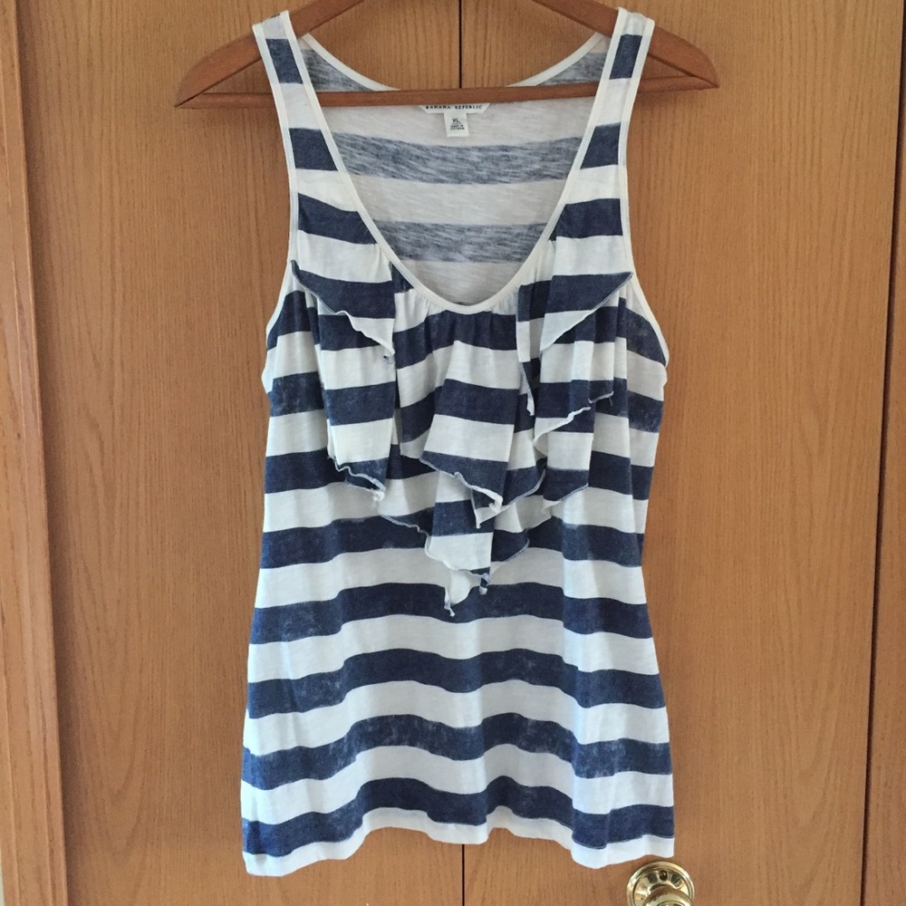 Banana Republic Ruffled- Front Tank